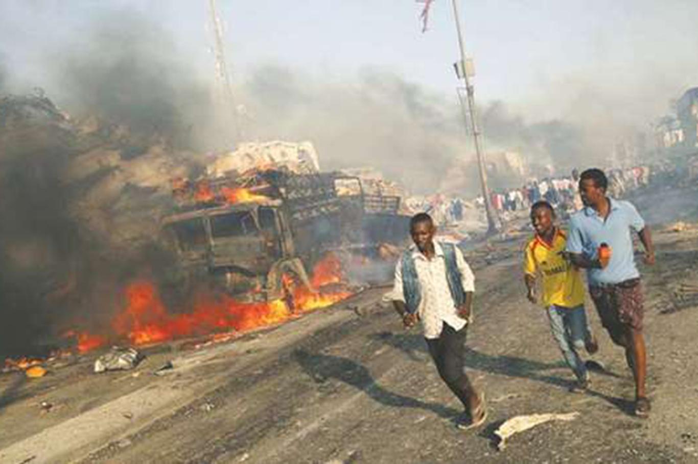 Somali'deki bombalı saldırıda ölenlerin sayısı 231'e yükseldi
